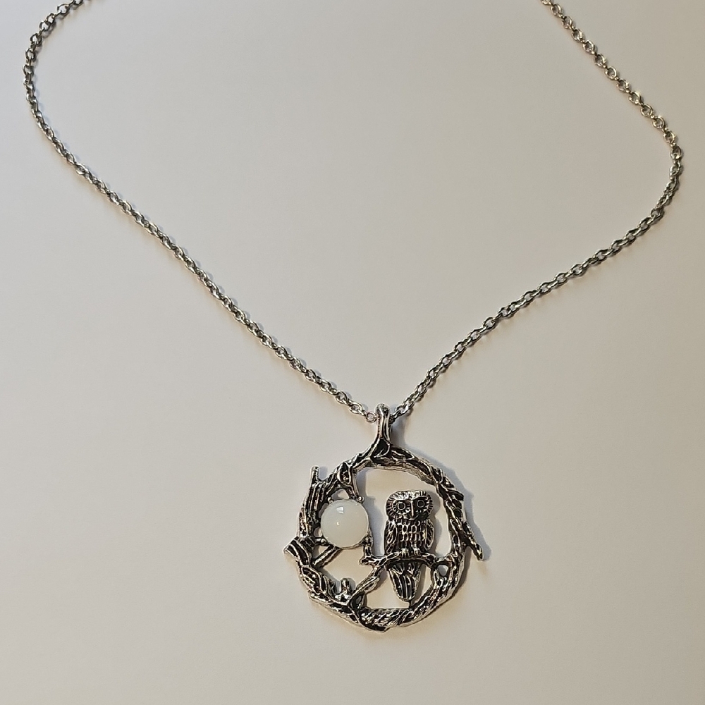 Silver Owl Pendant Necklace